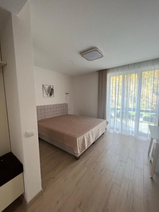 Apartmán Жк «Сонячний Квартал» Soločin Exteriér fotografie