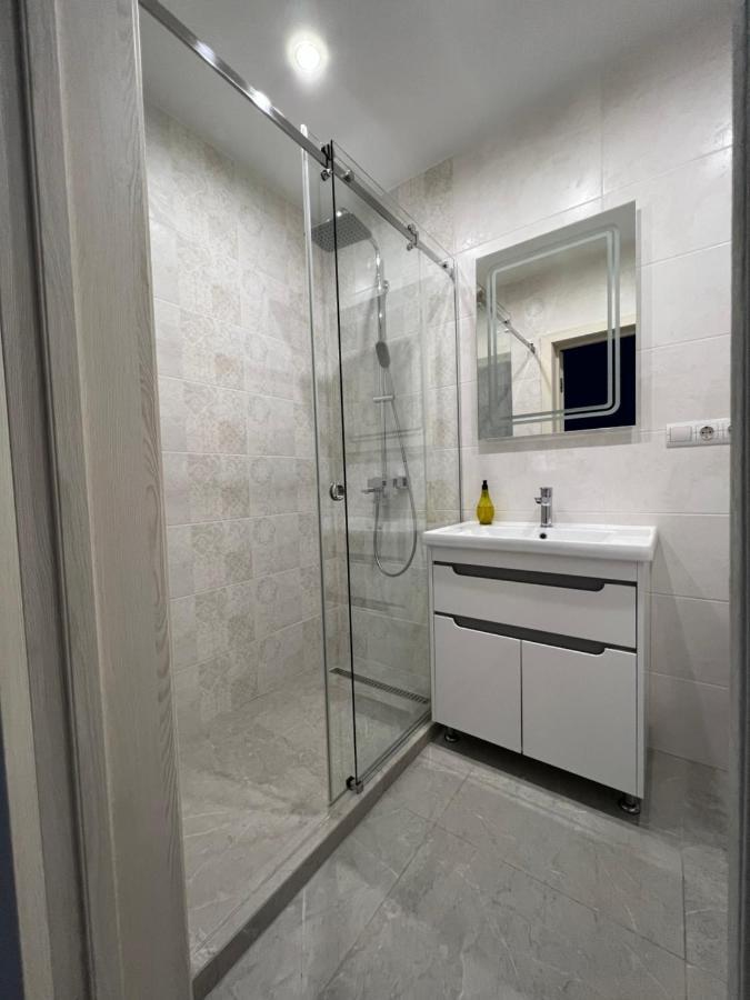 Apartmán Жк «Сонячний Квартал» Soločin Exteriér fotografie