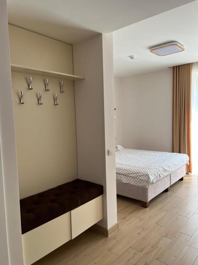 Apartmán Жк «Сонячний Квартал» Soločin Exteriér fotografie