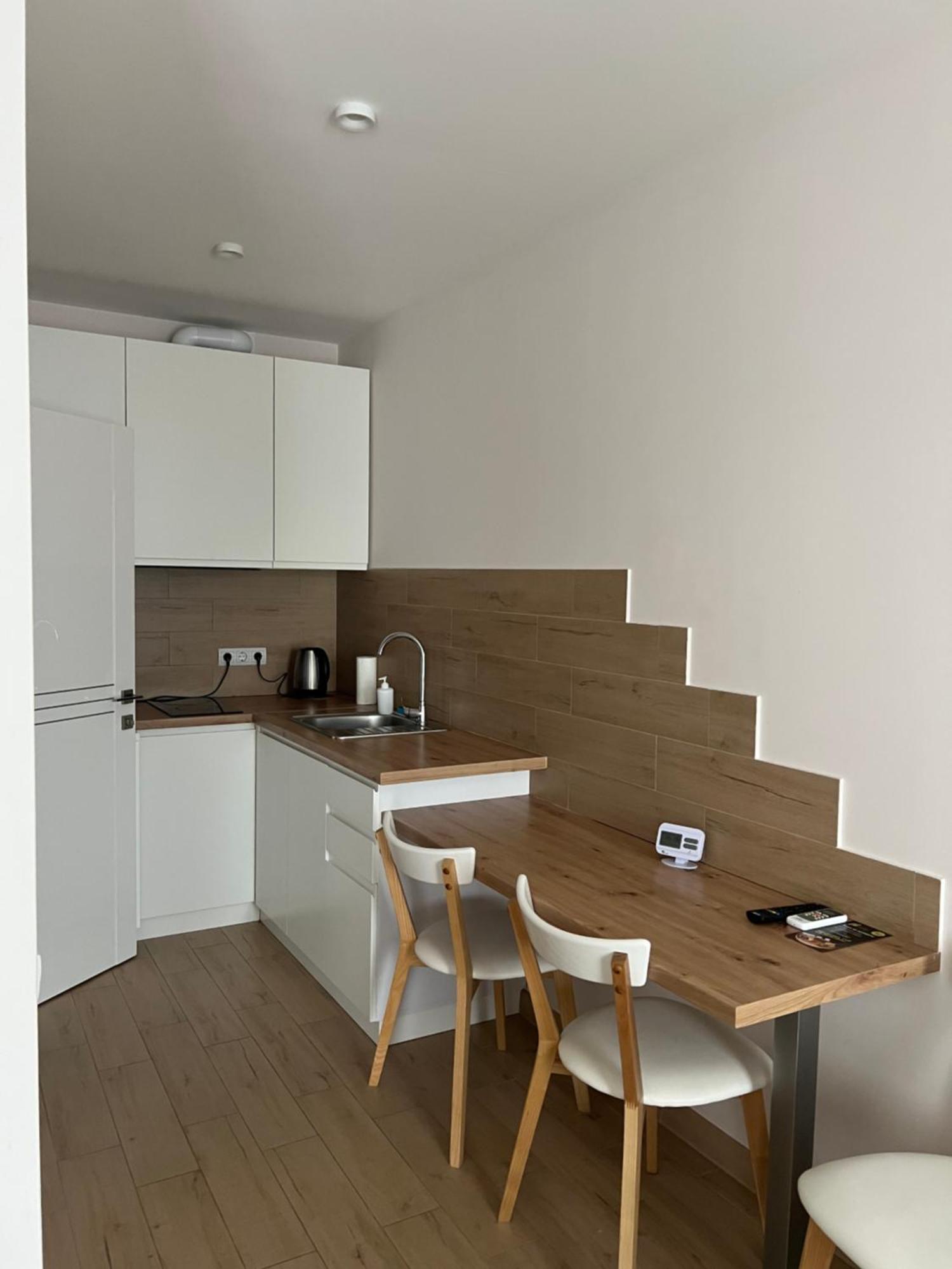 Apartmán Жк «Сонячний Квартал» Soločin Exteriér fotografie