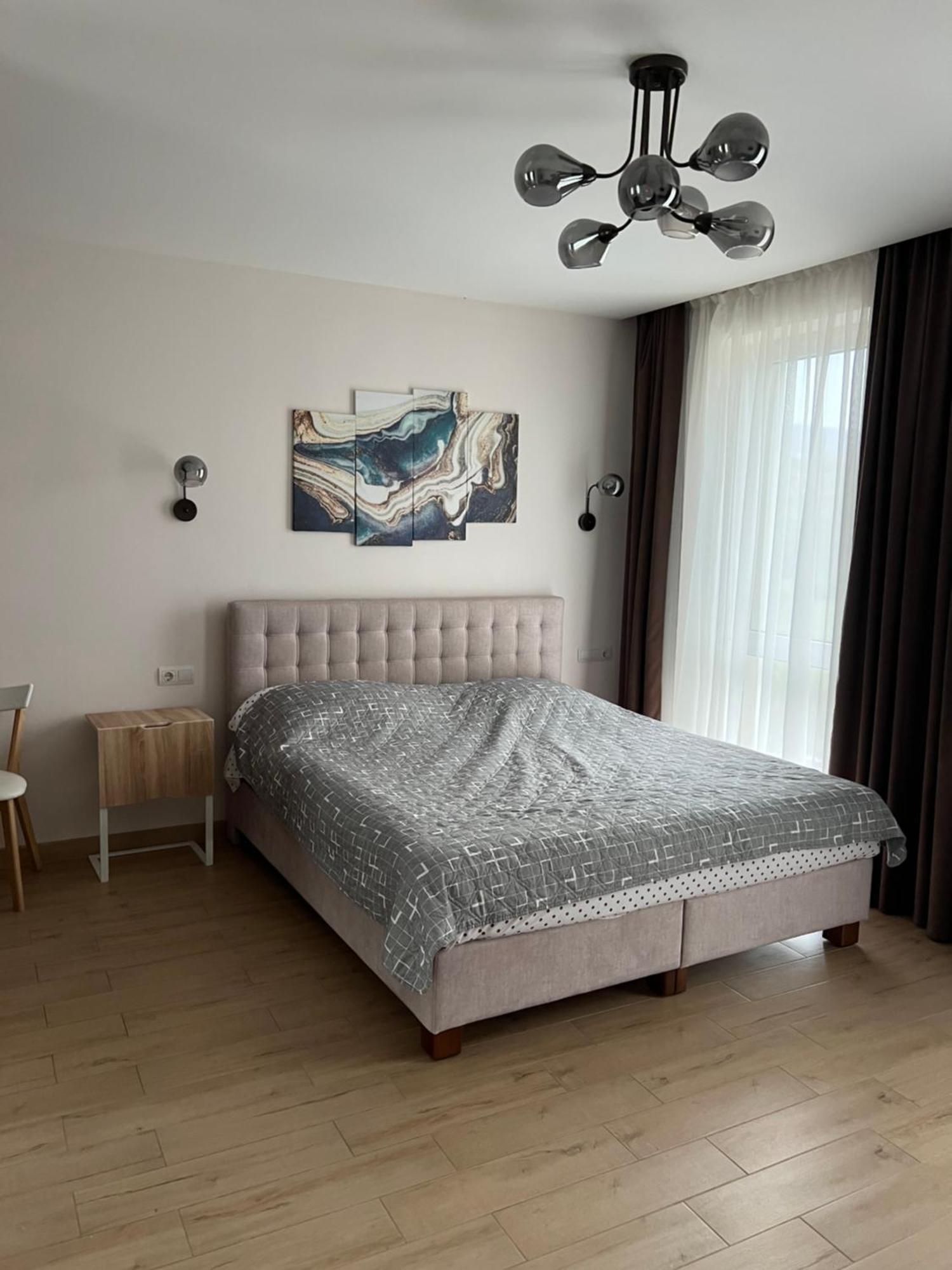 Apartmán Жк «Сонячний Квартал» Soločin Exteriér fotografie