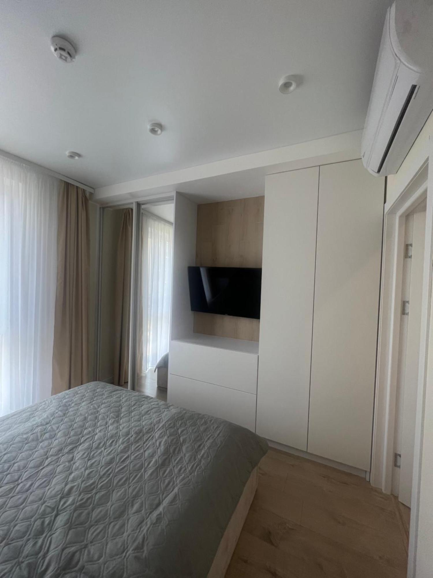 Apartmán Жк «Сонячний Квартал» Soločin Exteriér fotografie